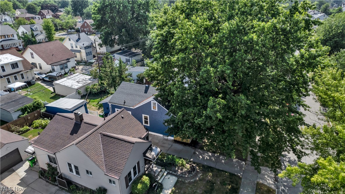 Renwood - Residential