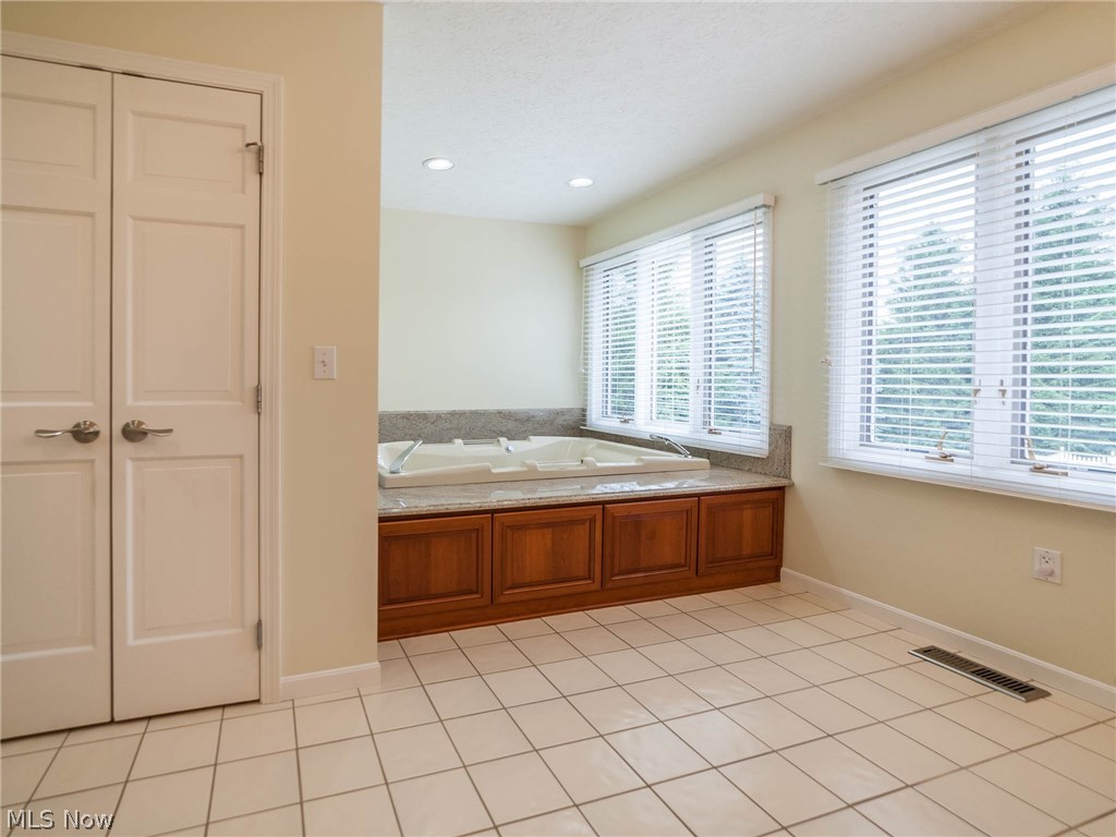 Executive Estates Ph 5 - Residential