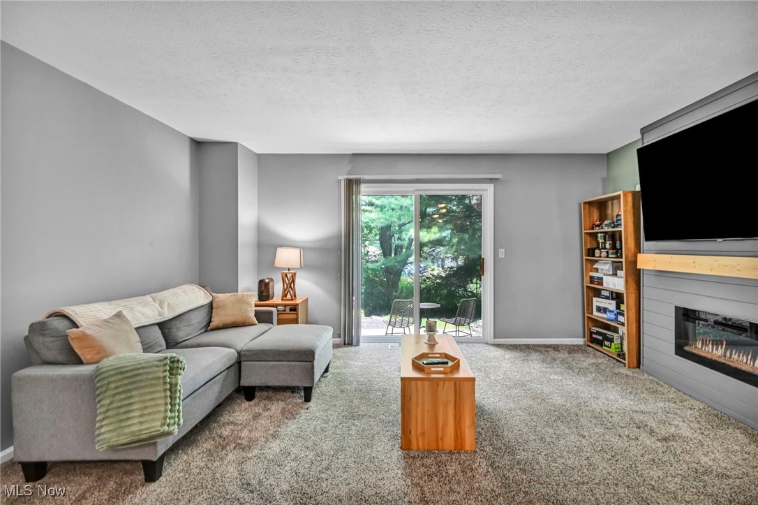 1351 Meadow Run