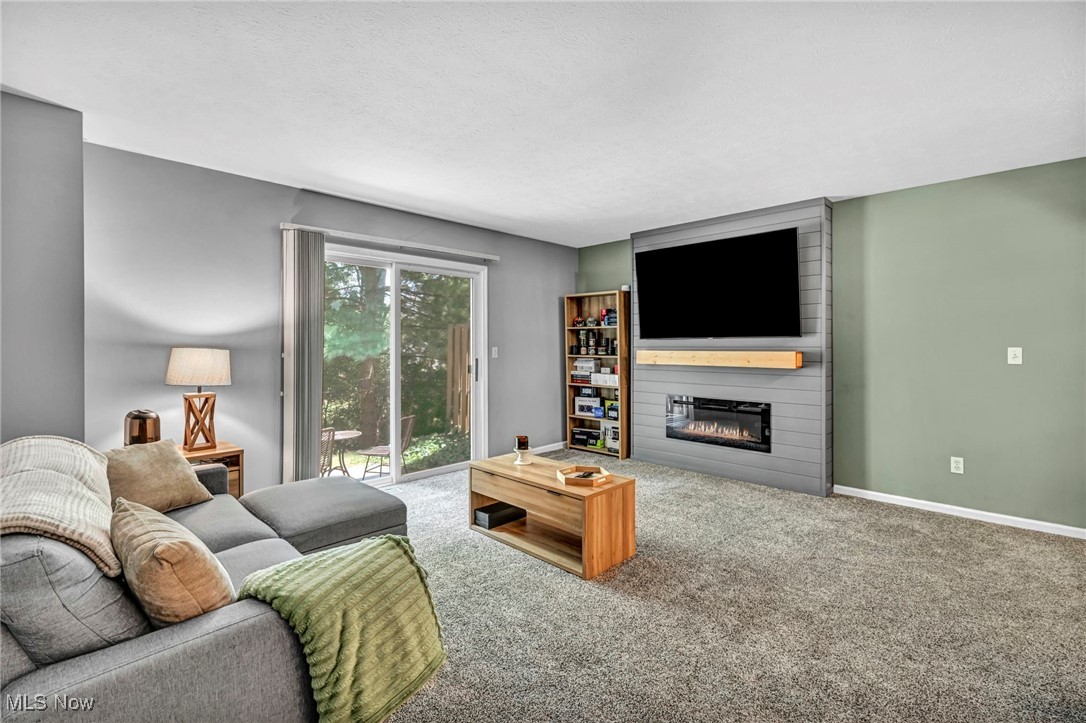 1351 Meadow Run