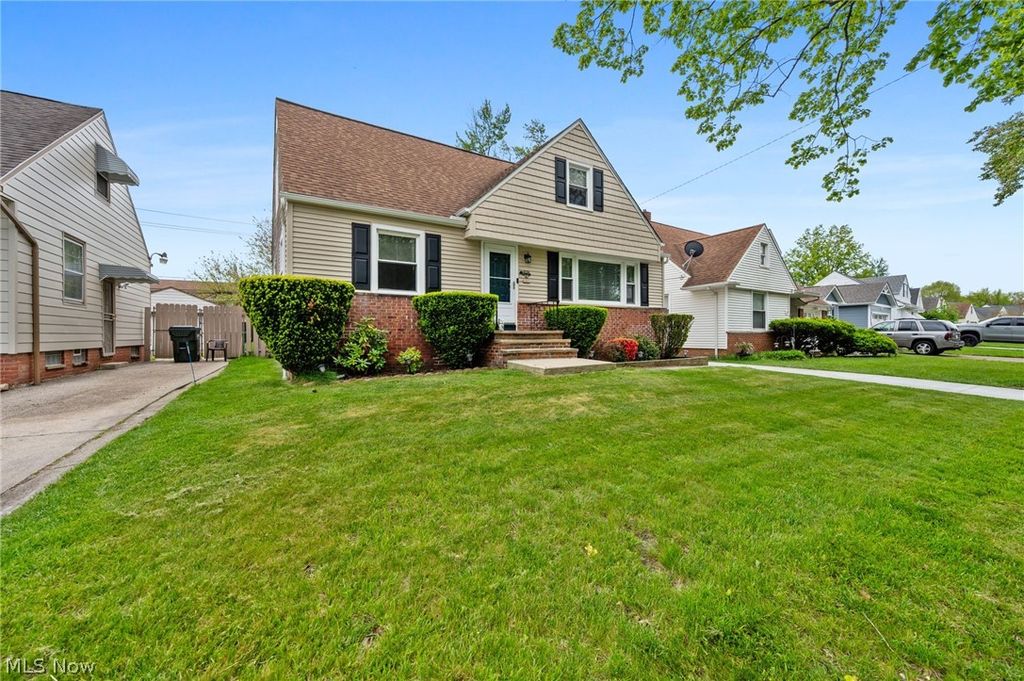 Photo of 4134 Princeton Boulevard, South Euclid, OH 44121 (MLS # 5211727)