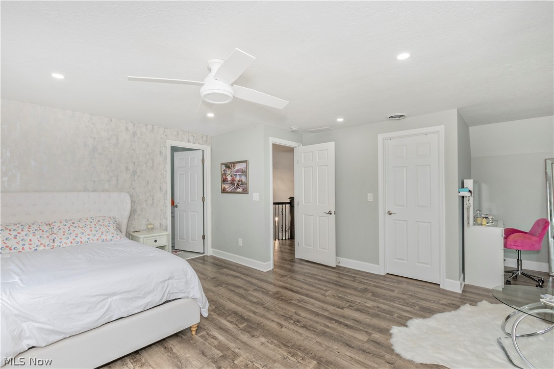 Hunting Vly Farms - Residential