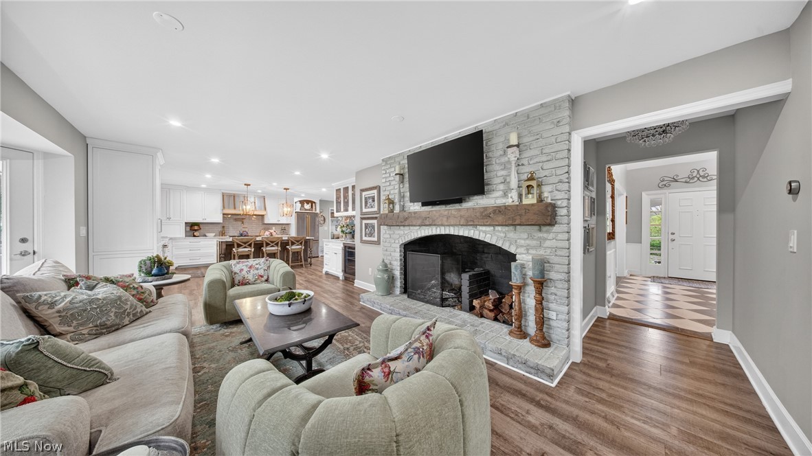 Hunting Vly Farms - Residential