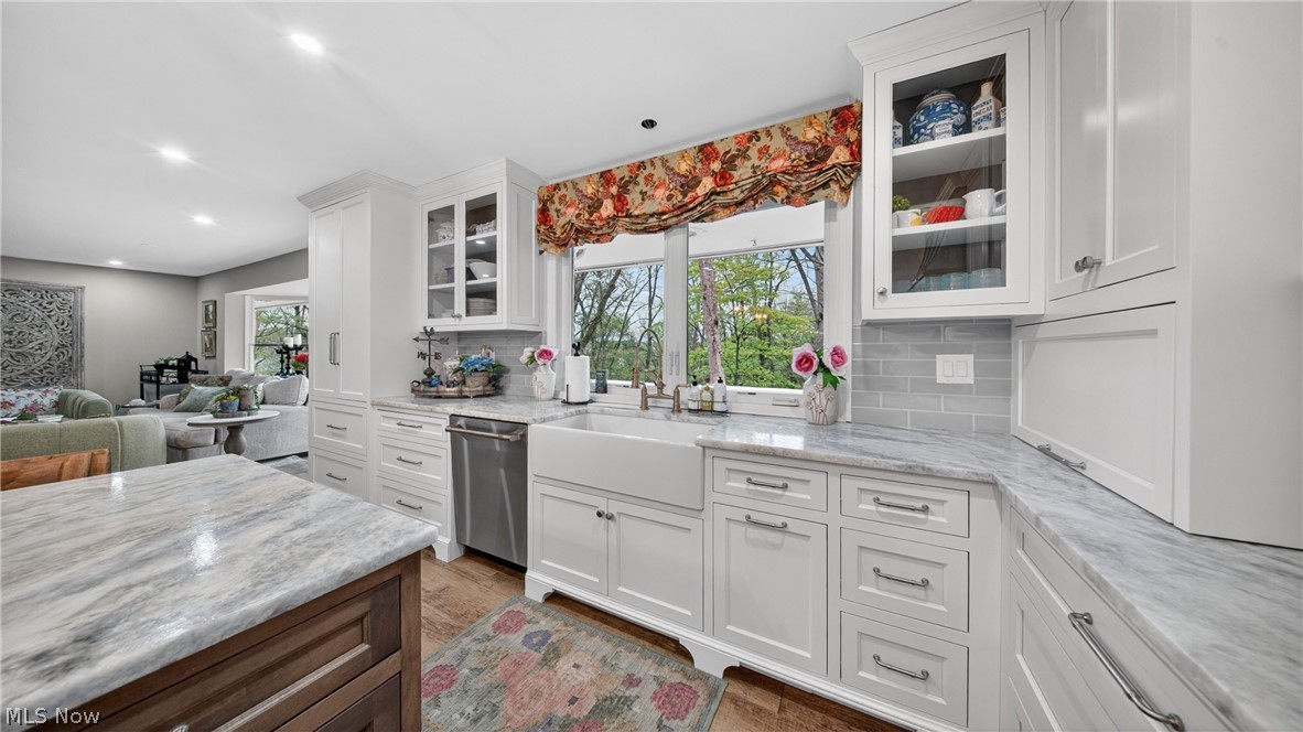 Hunting Vly Farms - Residential