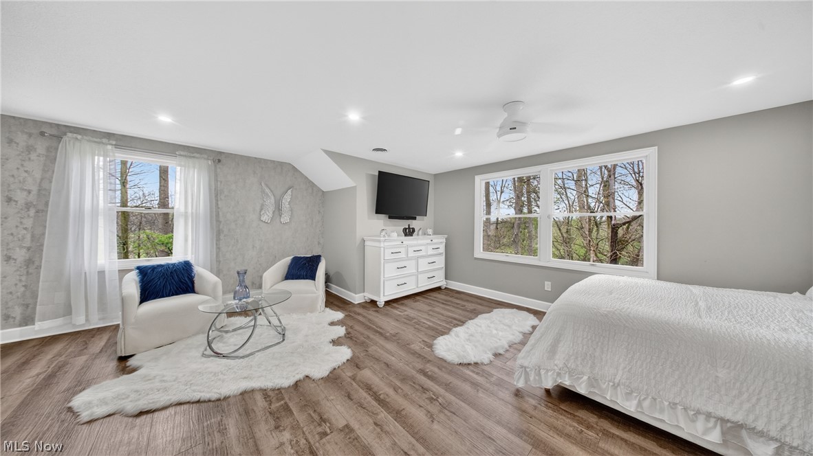 Hunting Vly Farms - Residential
