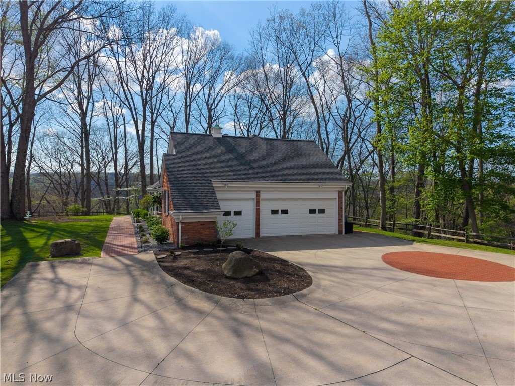 Hunting Vly Farms - Residential