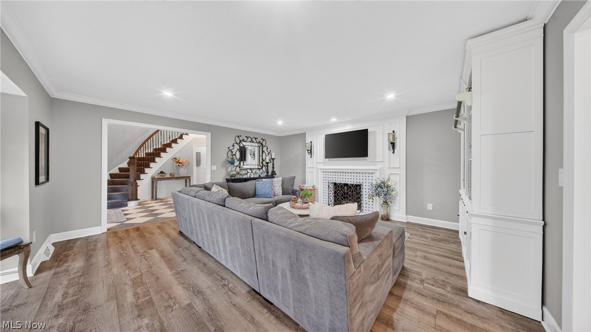 Hunting Vly Farms - Residential