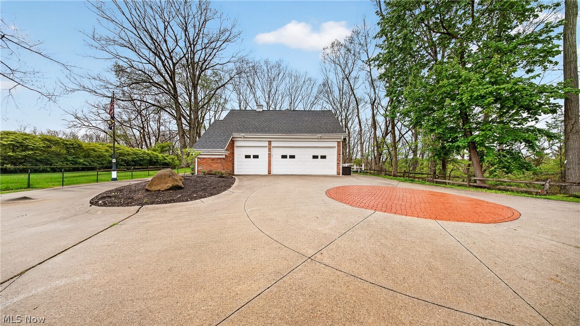 Hunting Vly Farms - Residential