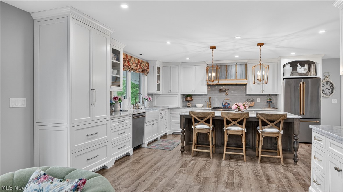 Hunting Vly Farms - Residential