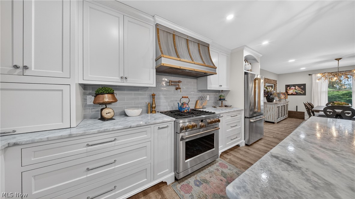 Hunting Vly Farms - Residential