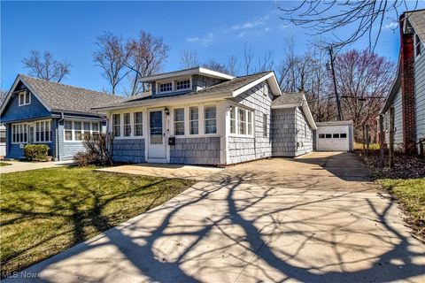 271 E 238 Street, Euclid, OH 44123 - MLS#: 5111048