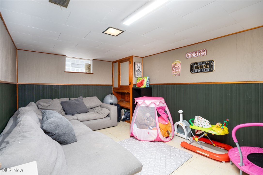 S H Kleinman Realty Cos Pelha - Residential