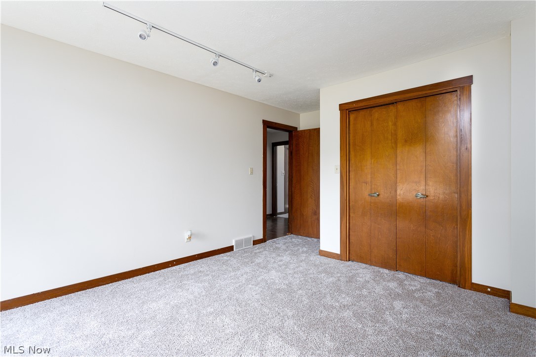 Crestview - Residential