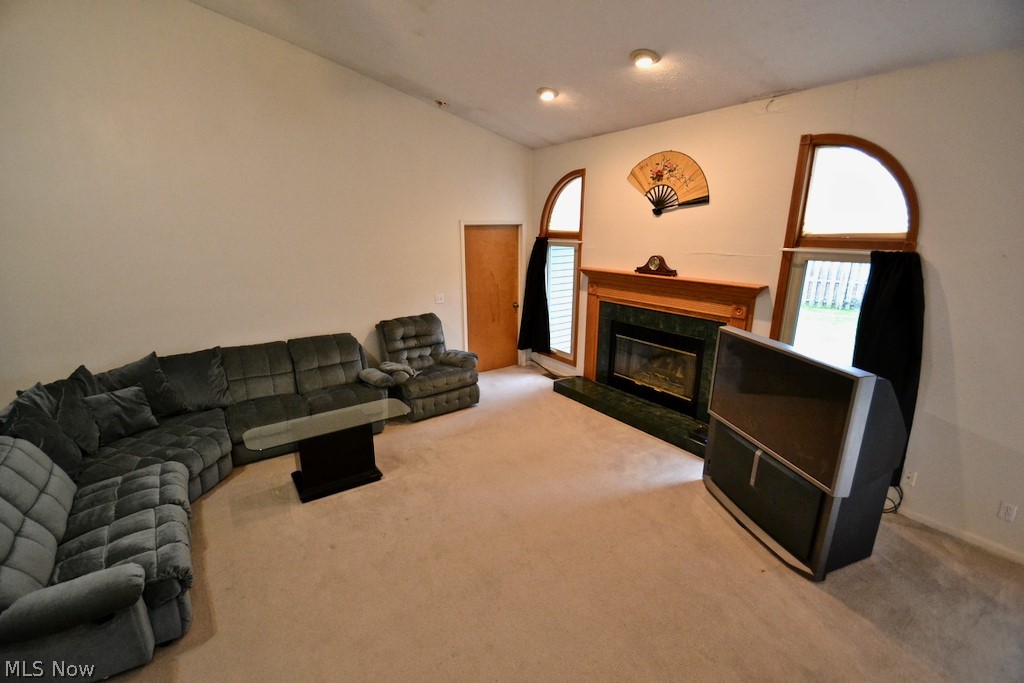 Vicksburg Estate - Residential