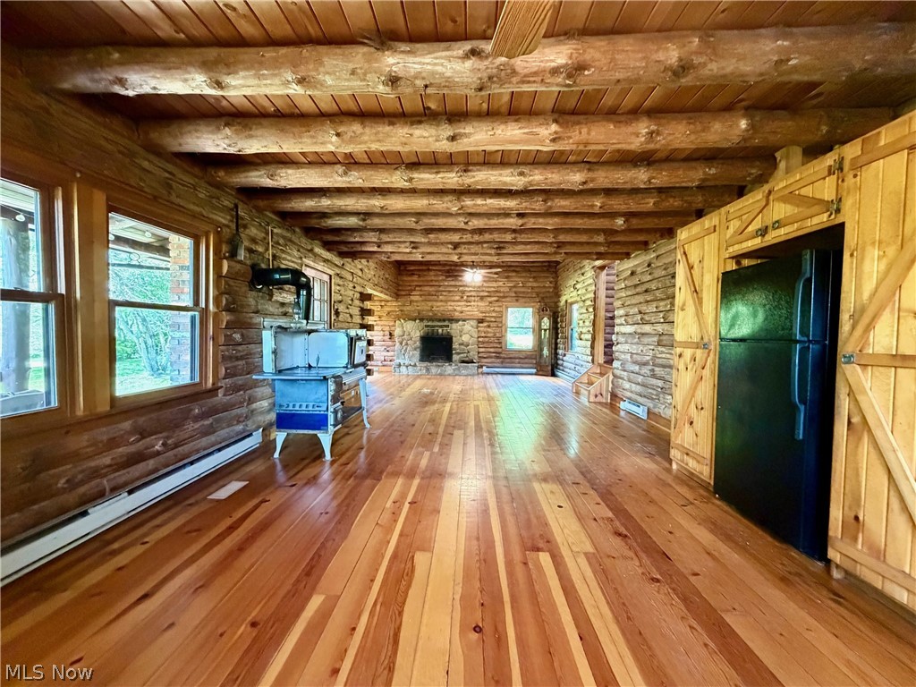 Clover Lake Estate - Residential