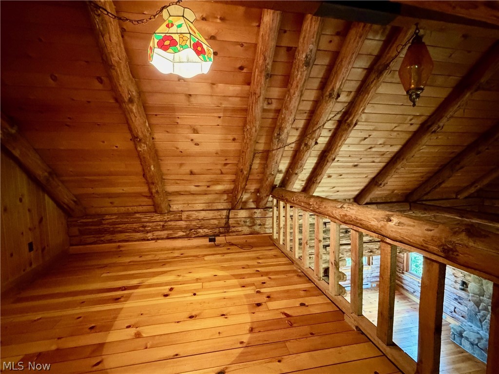 Clover Lake Estate - Residential