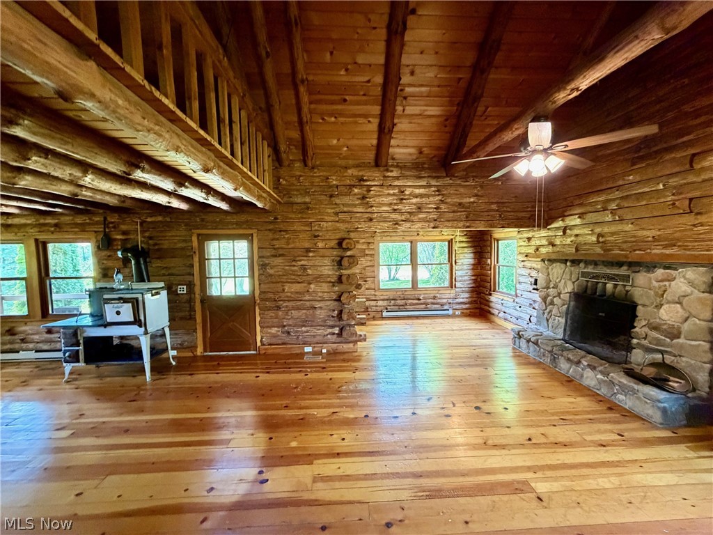 Clover Lake Estate - Residential
