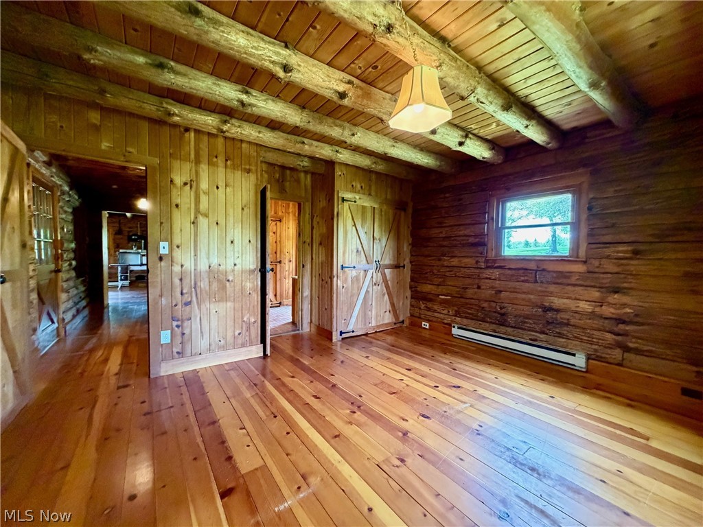 Clover Lake Estate - Residential