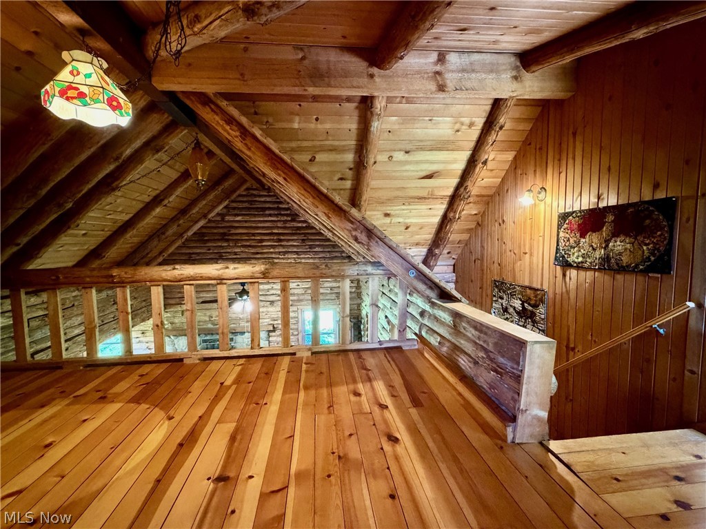 Clover Lake Estate - Residential