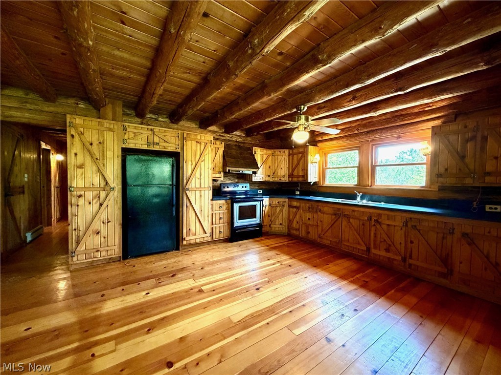 Clover Lake Estate - Residential