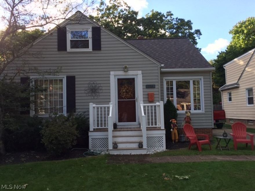 Spacious Bungalow. Many recent improvements including updated kitchen and baths,finished basement with full bath. Hardwood floors throughout the bedrooms and living room.4th bedroom setup in basement.  Newer roof, fenced yard on great street.