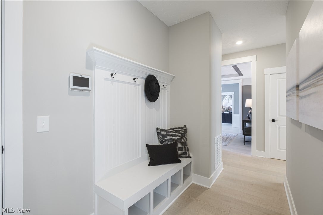 527 Port Side Drive
