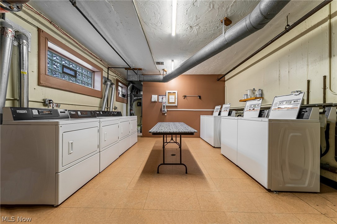 Coral Rock Condo - Residential