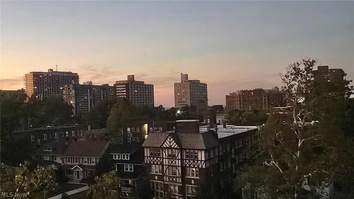 Coral Rock Condo - Residential