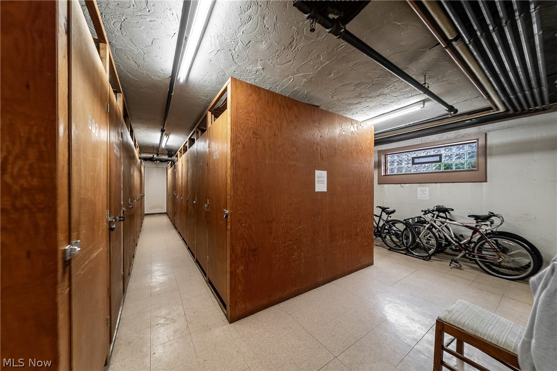 Coral Rock Condo - Residential