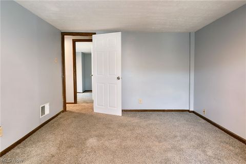 Tiny photo for 404 E Wood Street, Lowellville, OH 44436 (MLS # 5202738)