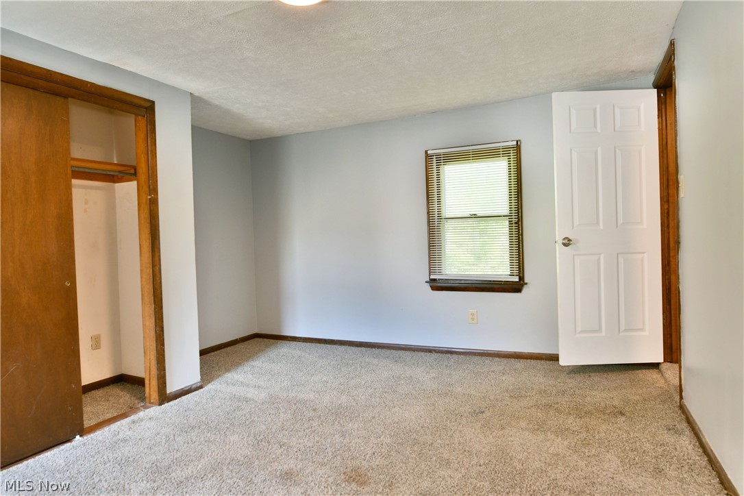 Village/Lowellville - Residential