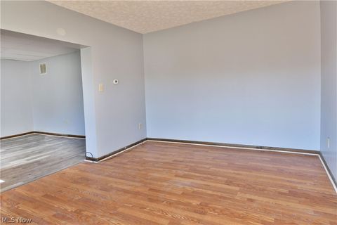 Tiny photo for 404 E Wood Street, Lowellville, OH 44436 (MLS # 5202738)