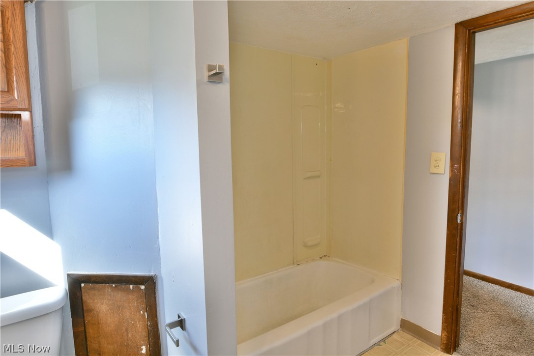 Village/Lowellville - Residential