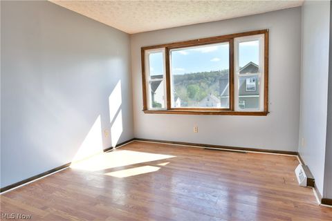 Tiny photo for 404 E Wood Street, Lowellville, OH 44436 (MLS # 5202738)