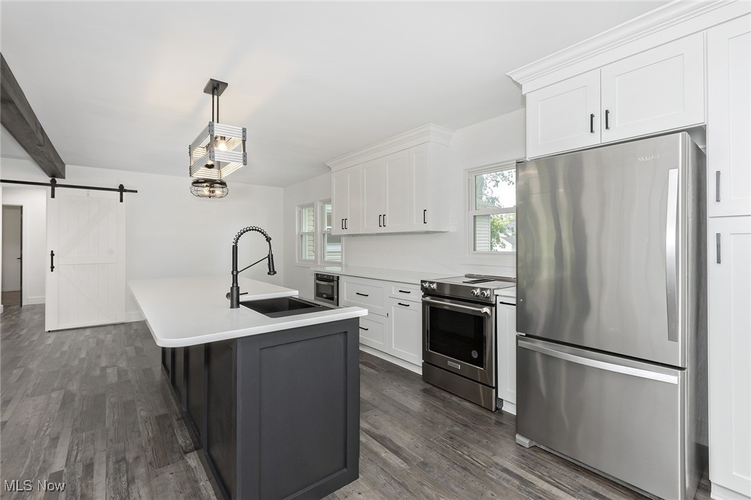 872 Stanwell Drive