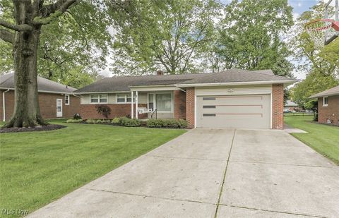 872 Stanwell Drive, Highland Heights, OH 44143 - #: 5121177