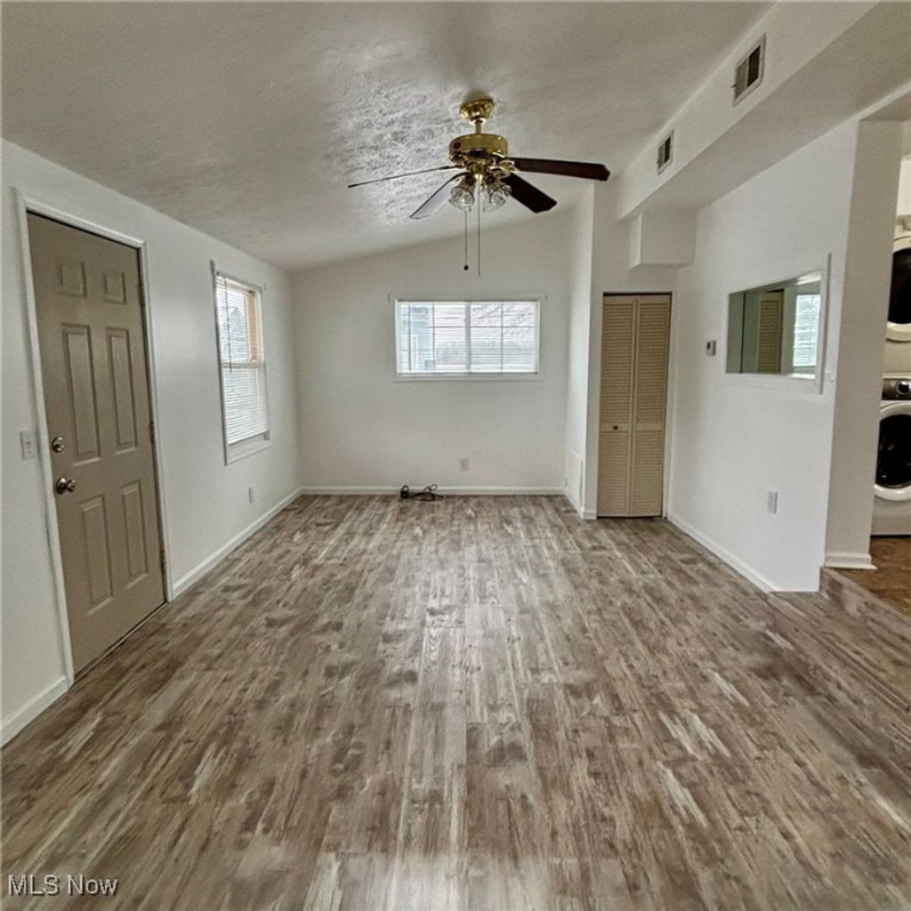 Photo of 6245 S Pricetown Road #D, Berlin Center, OH 44401 (MLS # 5176019)