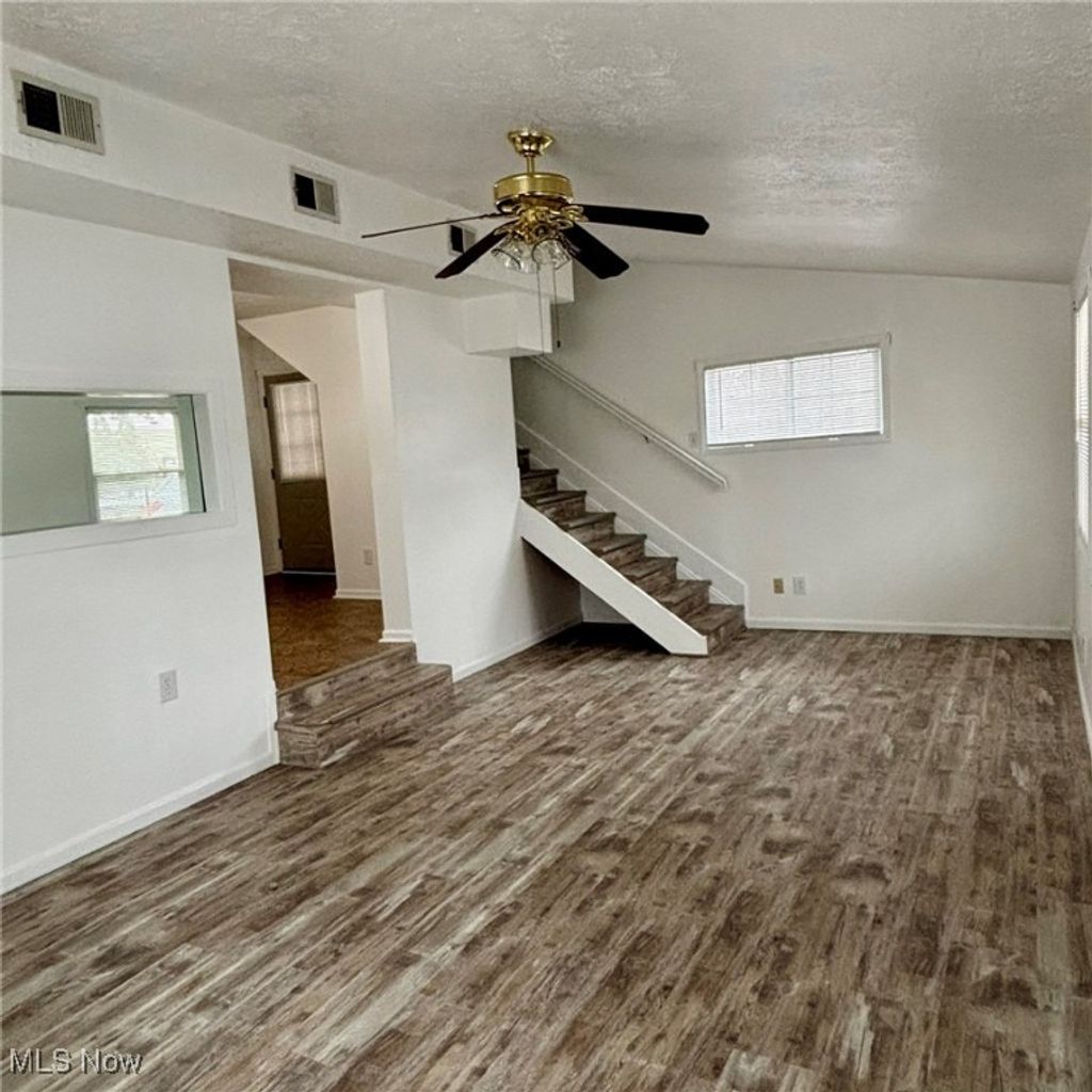 Photo of 6245 S Pricetown Road #D, Berlin Center, OH 44401 (MLS # 5176019)