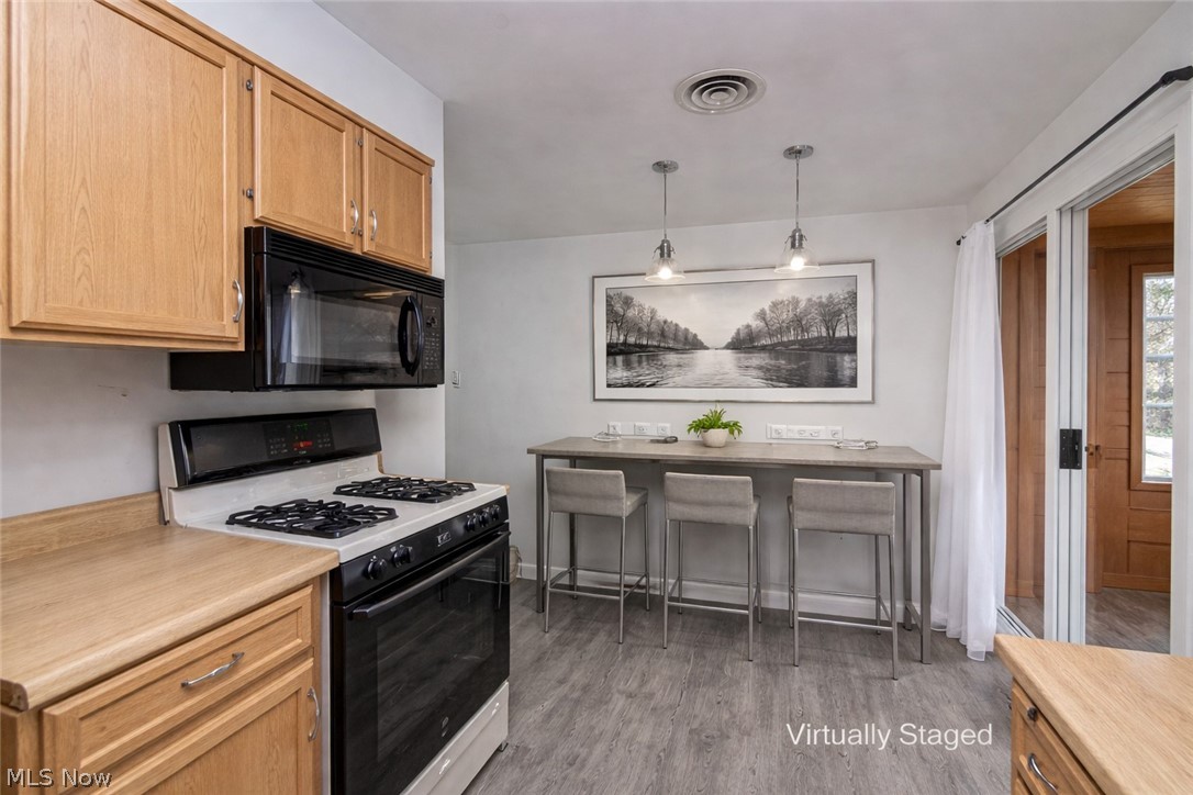 Ridgewood Park 02 - Residential