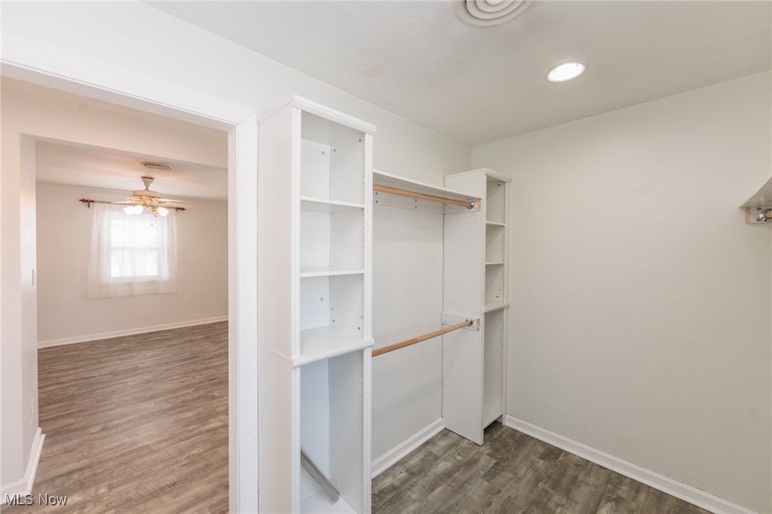 Ridgewood Park 02 - Residential