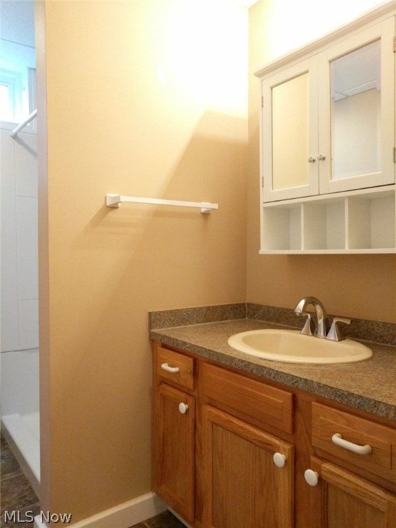 Akron - Residential Lease