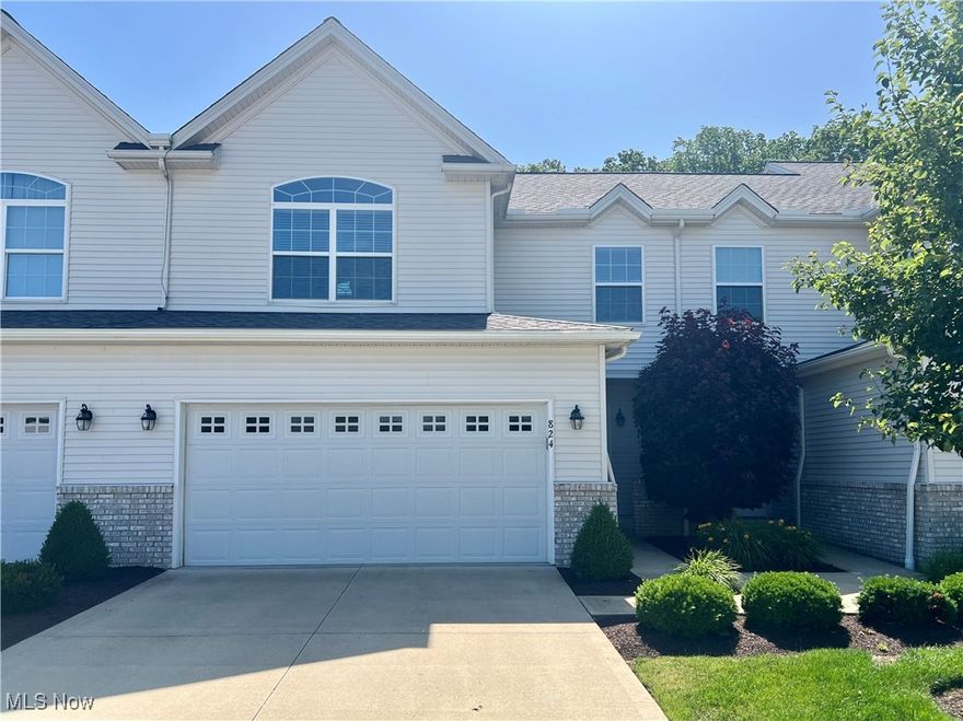 Welcome to 824 Wildberry Circle in Avon Lake - a beautifully maintained 3-bedroom, 2.5-bath townhouse offering more than 2,500 sqft of comfortable living space! Backing to peaceful woods for added privacy and views, this home features a light-filled four seasons room perfect for relaxing year-round. Enjoy an open-concept layout and generously sized bedrooms, including a primary suite with en-suite bath and a walk-in-closet. The main level includes high ceilings, a gas fireplace, and a large eat-in kitchen complete with stainless steel appliances and a mini coffee bar. The first floor laundry and attached two-car garage add everyday convenience. The spacious finished basement provides extra room for entertaining, a home office, or fitness area, with additional storage as well. The options are endless! Residents also have access to the community pool - just in time for summer! Here you will find the low-maintenance living with the amenities and location you've been looking for. Schedule your showing today!