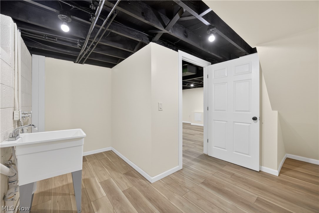 Olmsted 06 - Residential