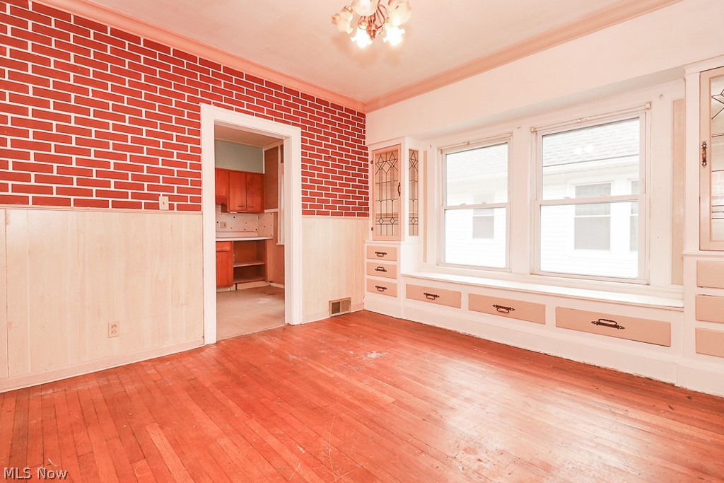 Bayes Sec 12 - Residential Income