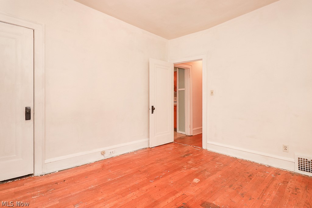 Bayes Sec 12 - Residential Income