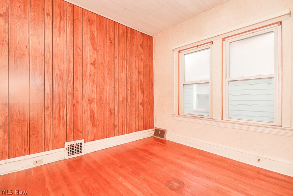 Bayes Sec 12 - Residential Income