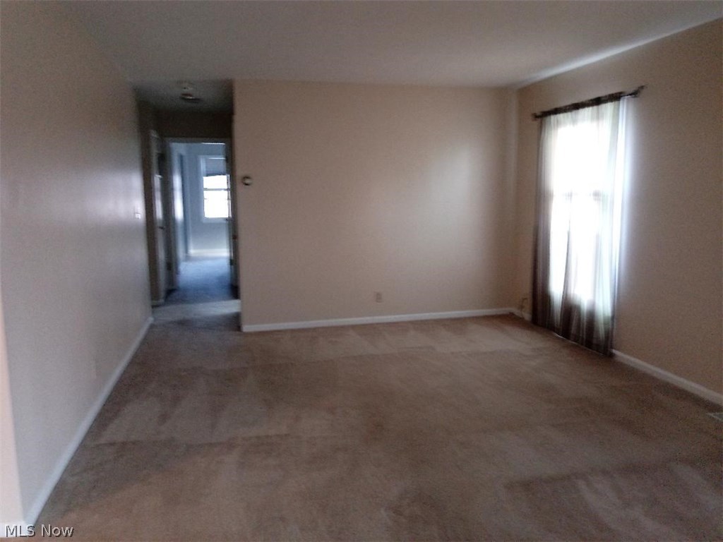 Georgetown/Lyndhurst Condo - Residential