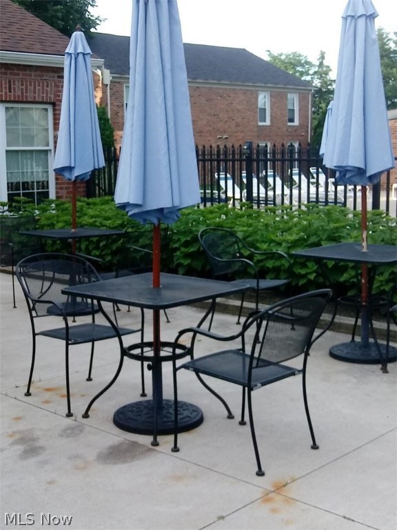 Georgetown/Lyndhurst Condo - Residential