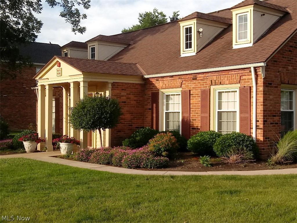 Georgetown/Lyndhurst Condo - Residential