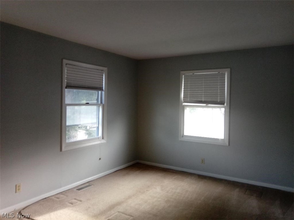 Georgetown/Lyndhurst Condo - Residential